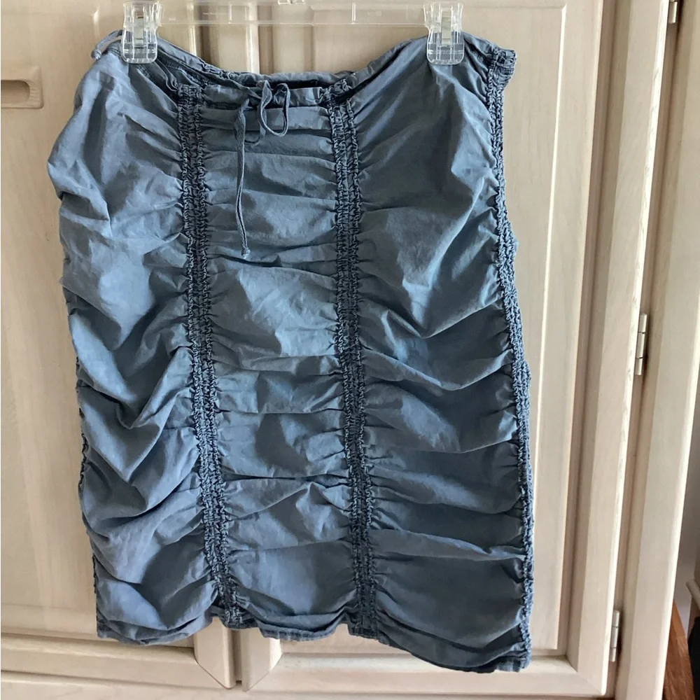 XCVI ruched skirt - Picture 2 of 7